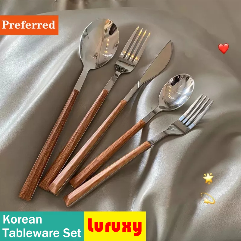 Bamboo Cutlery - طقم أدوات مائدة بمقبض من الخشب
